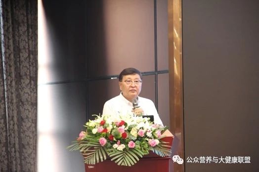 哪些营养素对儿童的发育和健康尤其重要 - 于小冬教授《从生命起点开启健康未来》论坛上答问